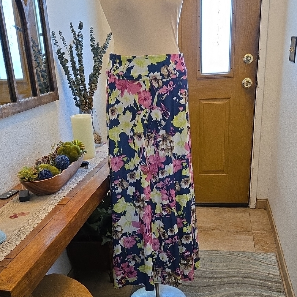 LuLaRoe A-Line Skirt - Pink, Yellow, Blue Floral